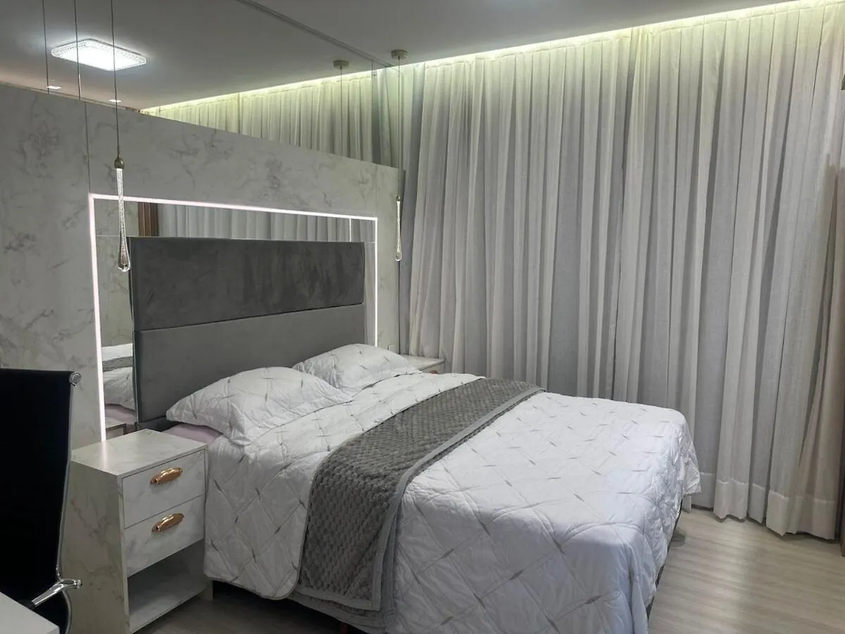 Apartamento Alto Padrao, Novo, Quadra Mar Em Balneario Pereque, Porto Belo - Sc 0*,  Brazylia